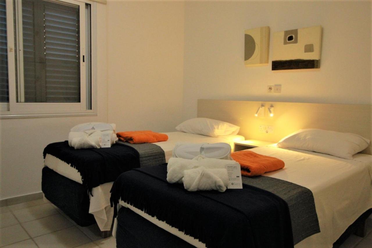 Cosea Living: Seaside 2 Bedroom Flat Kings Palace 209 Paphos Eksteriør billede
